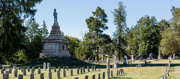 Cemetery-In-Fredericksburg.jpg