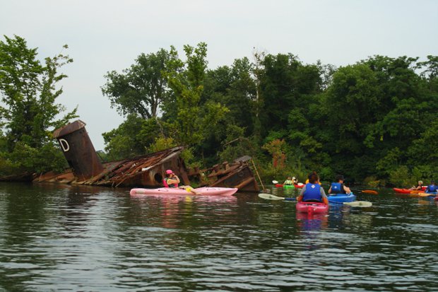 Kayakers-look-at-Sunken-Barges-along-the-Lagoon-Trail,-Dutch-Gap.jpg
