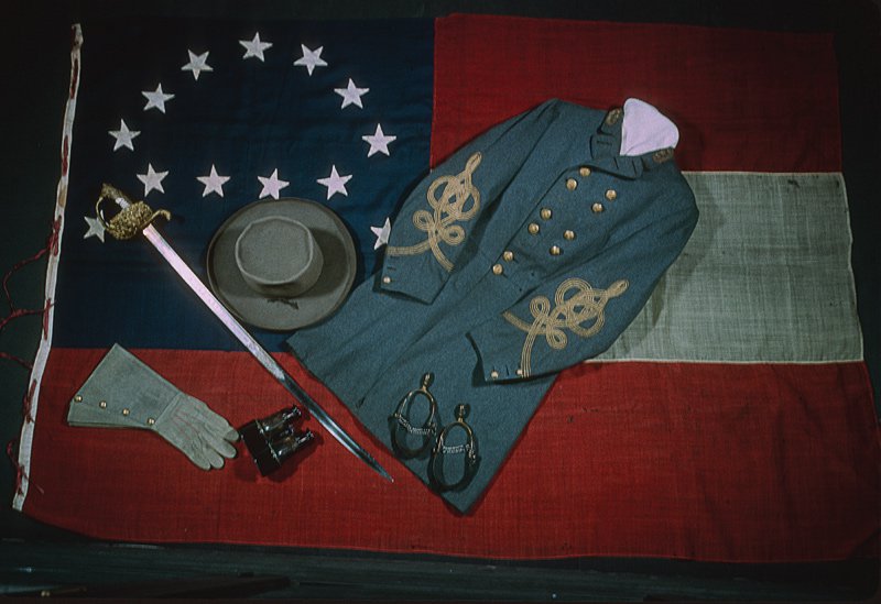 General-Lee's-HQ-Flag---Uniform.jpg
